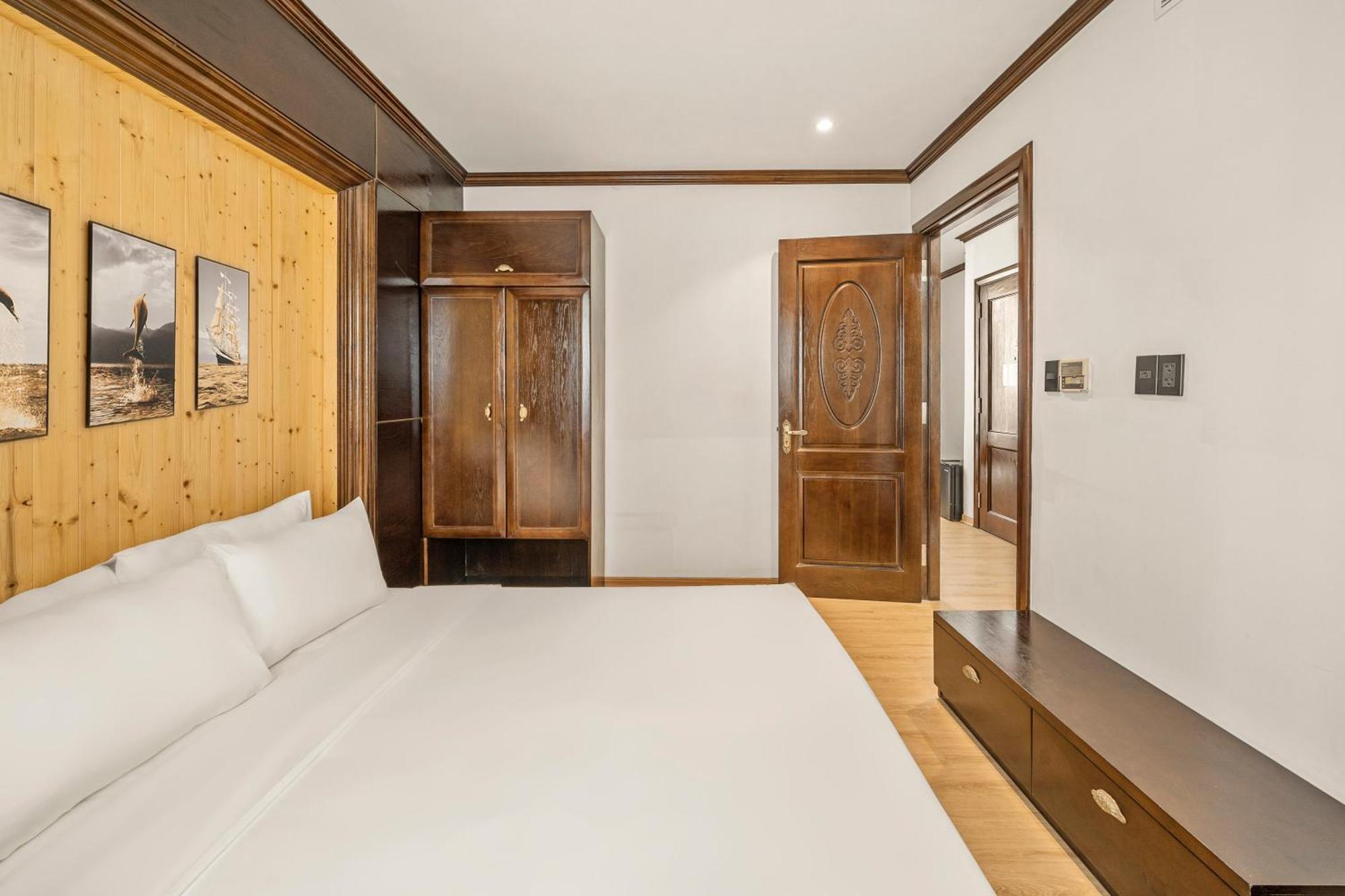 Palazzo Luxury Hotel Da Nang Buitenkant foto