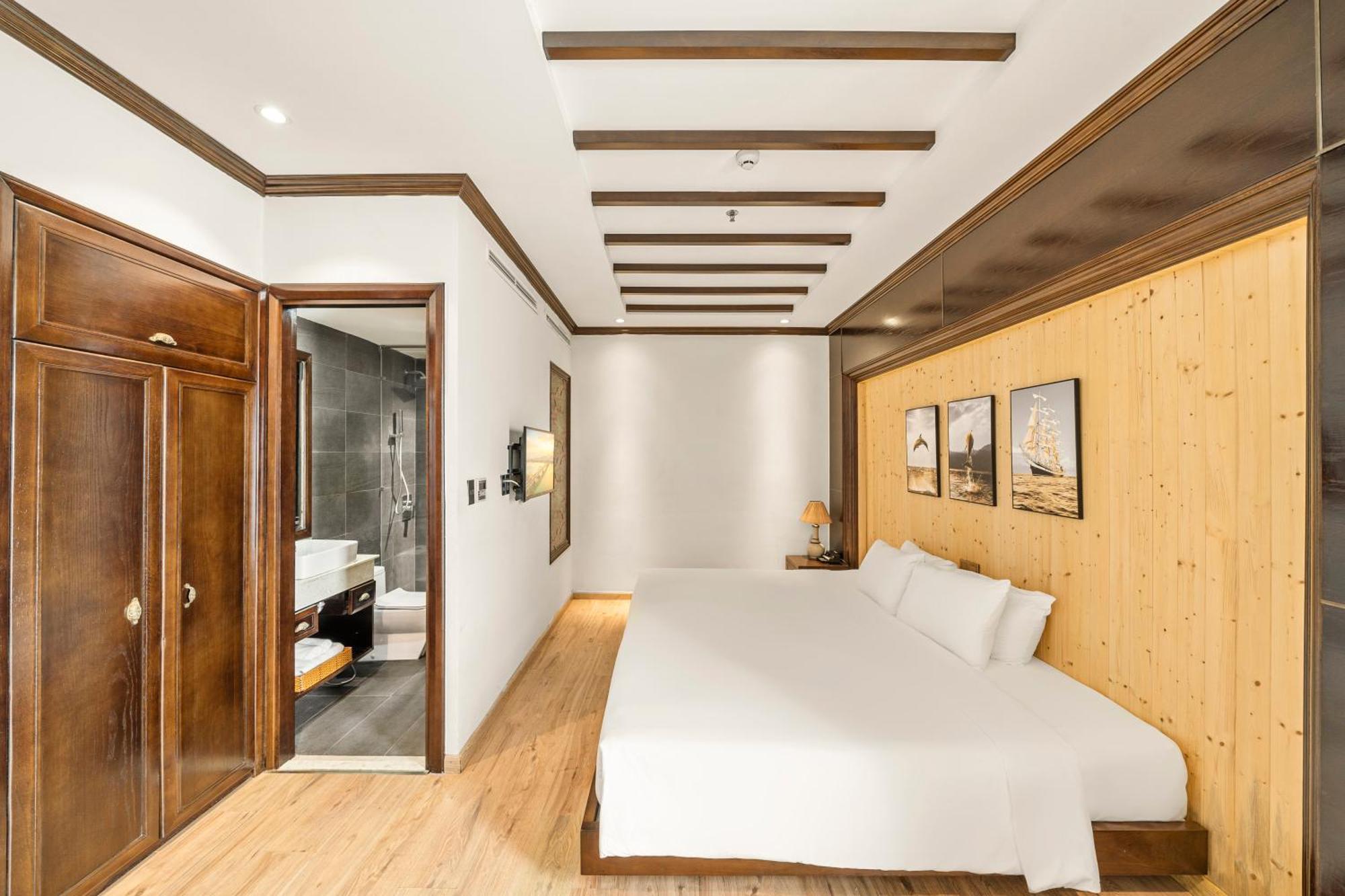 Palazzo Luxury Hotel Da Nang Buitenkant foto