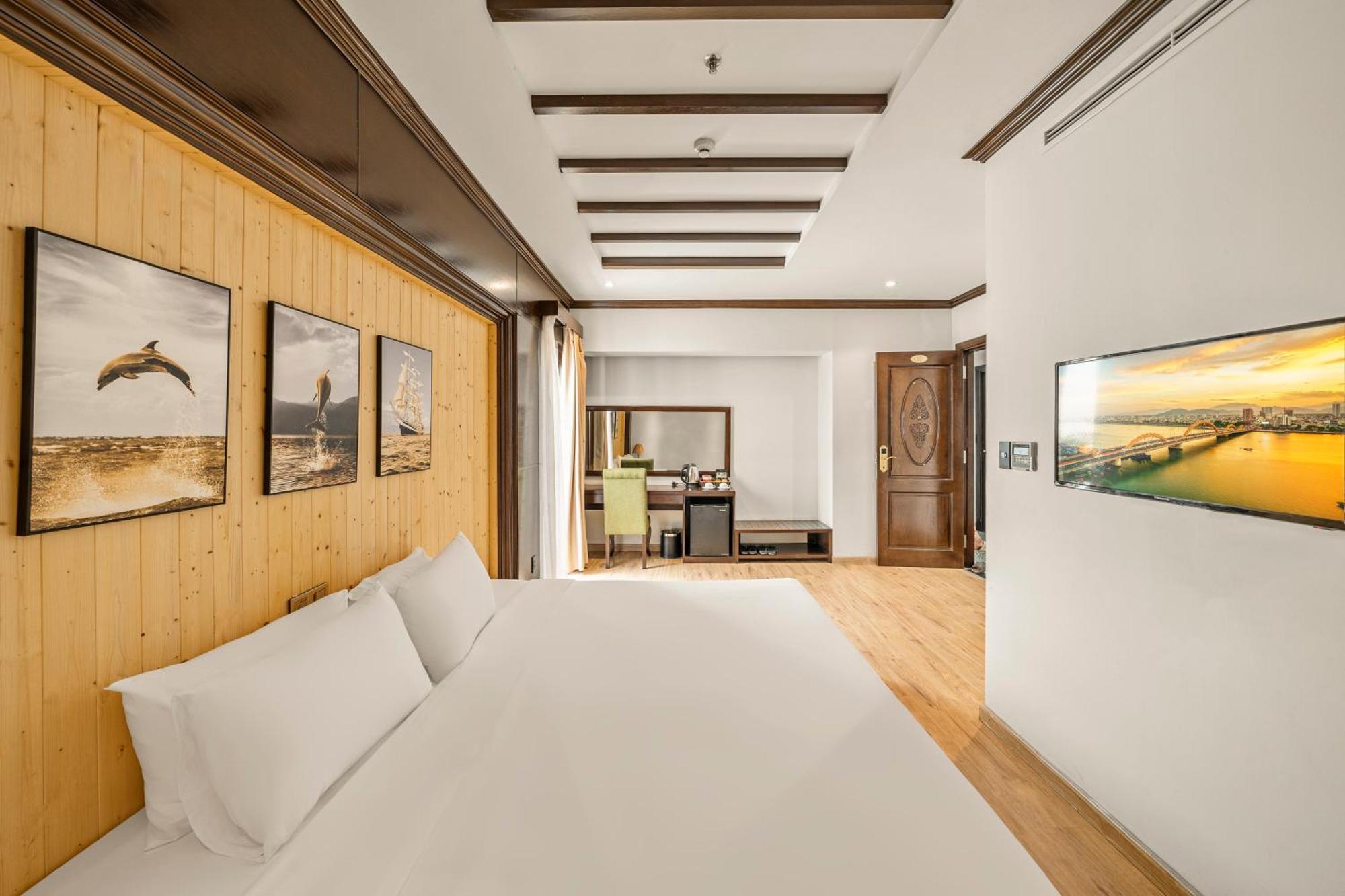 Palazzo Luxury Hotel Da Nang Buitenkant foto