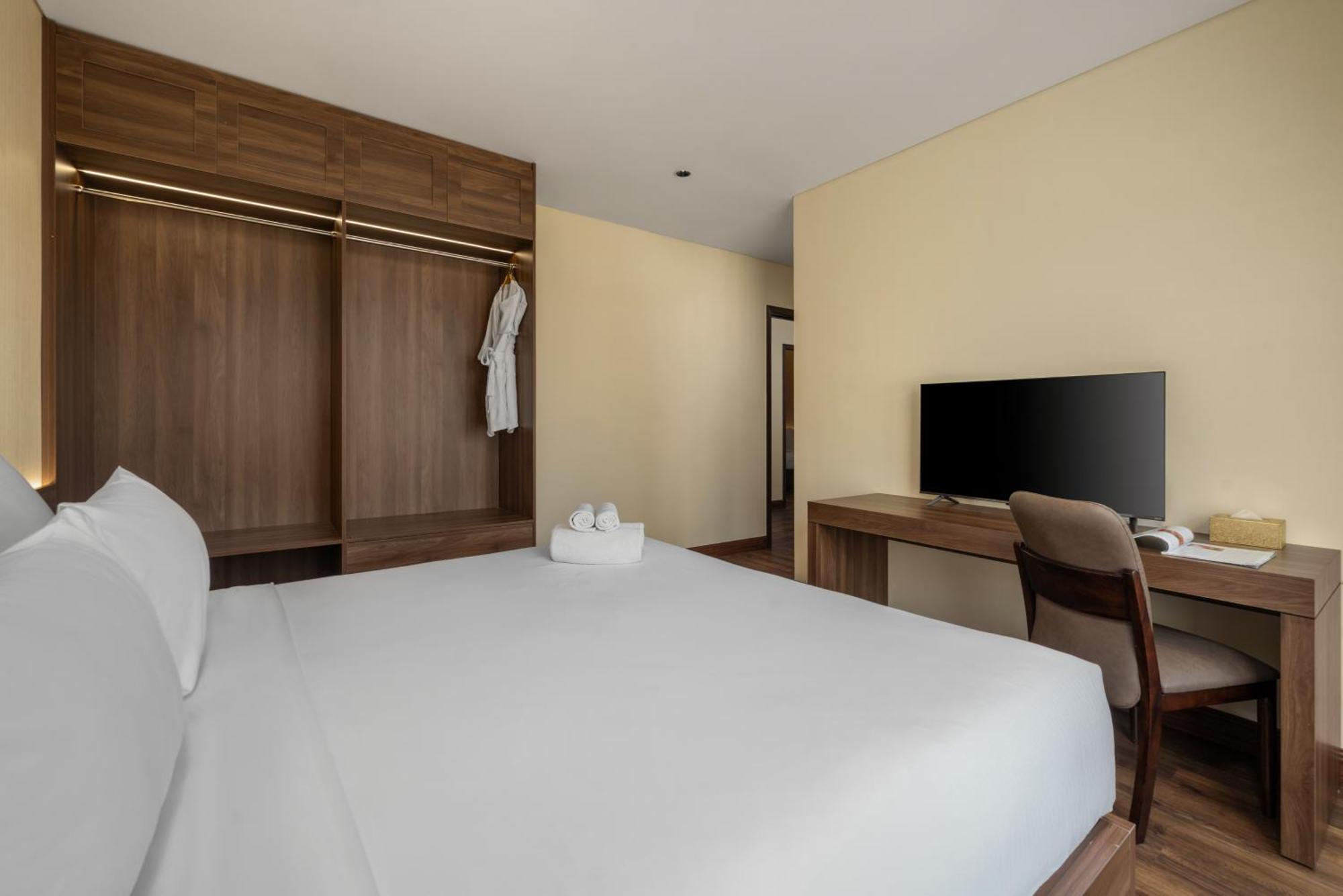 Palazzo Luxury Hotel Da Nang Buitenkant foto