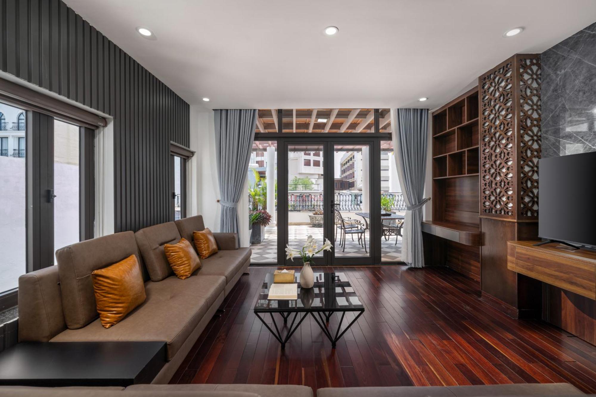 Palazzo Luxury Hotel Da Nang Buitenkant foto
