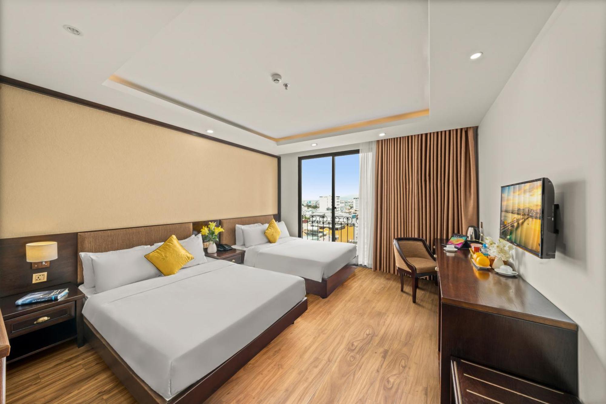 Palazzo Luxury Hotel Da Nang Buitenkant foto